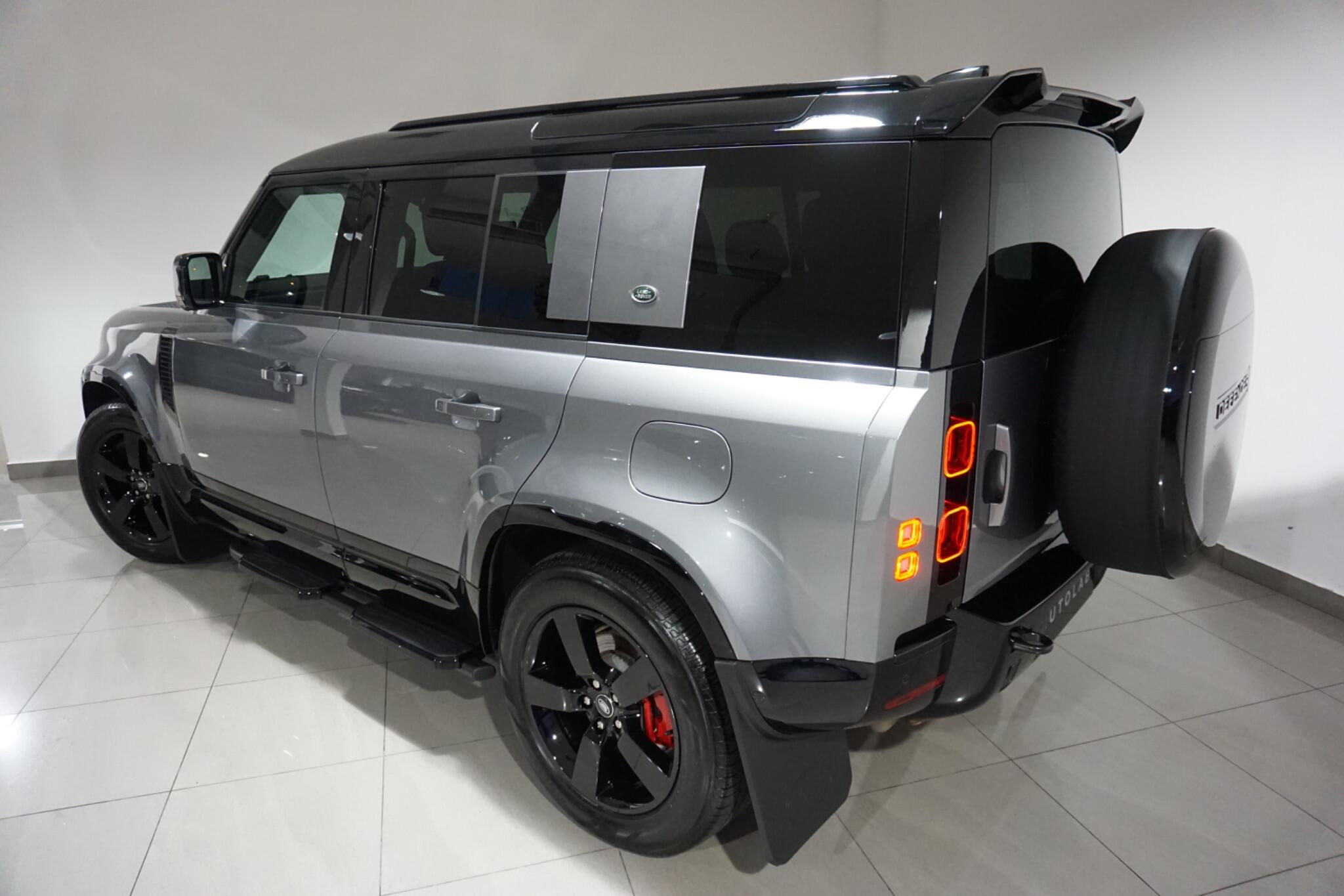 Land Rover Defender 110 2.0 P400e 15.4kWh X-Dynamic HSE SUV 5dr Petrol Plug-in Hybrid Auto 4WD Euro 6 (s/s) (404 ps)